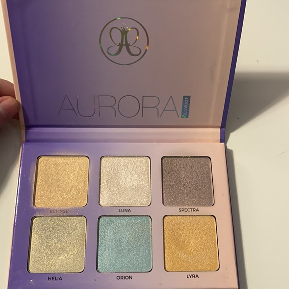 Anastasia Aurora Glow Kit - Picture 2 of 2